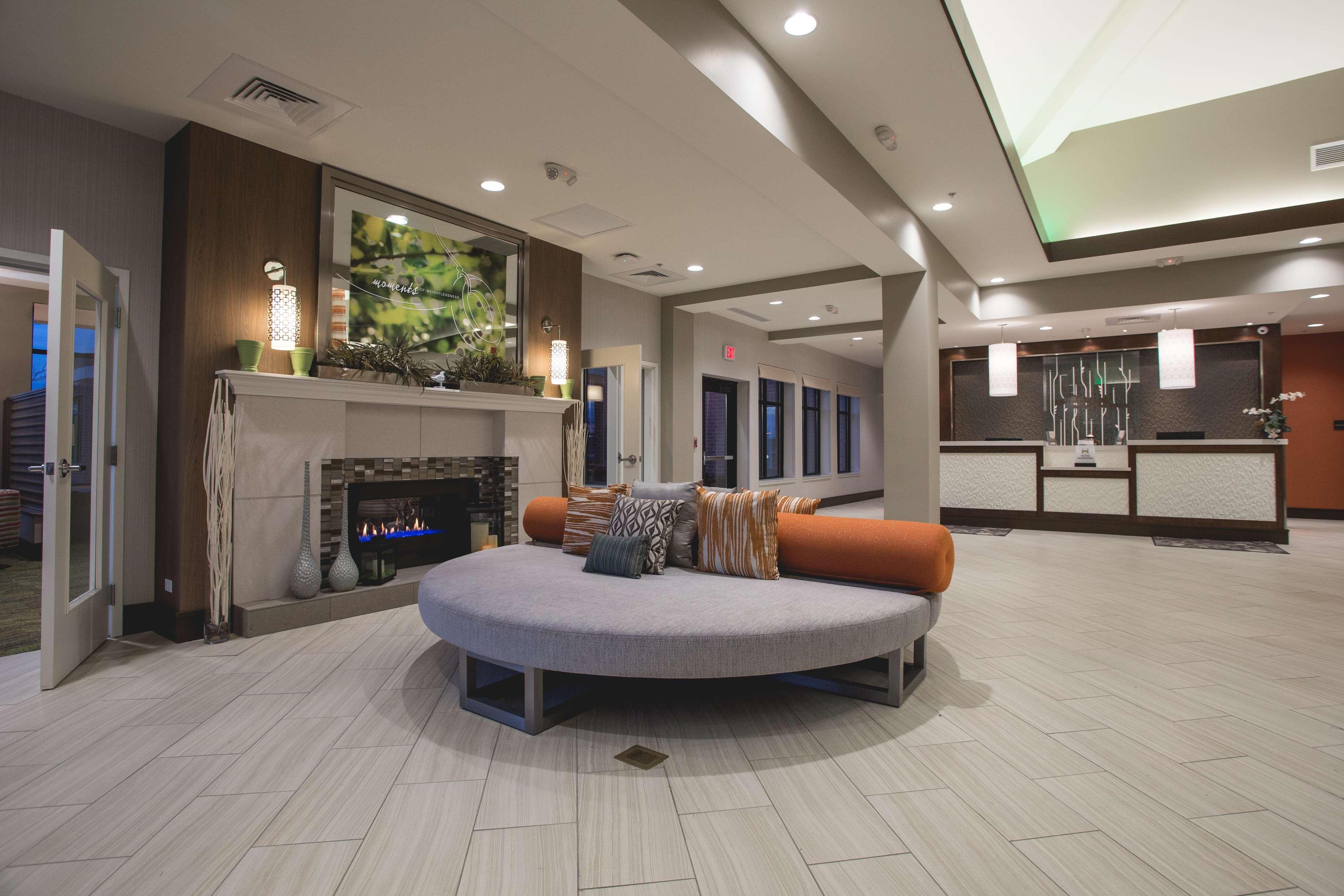 Hilton Garden Inn Bolingbrook I-55 מראה חיצוני תמונה