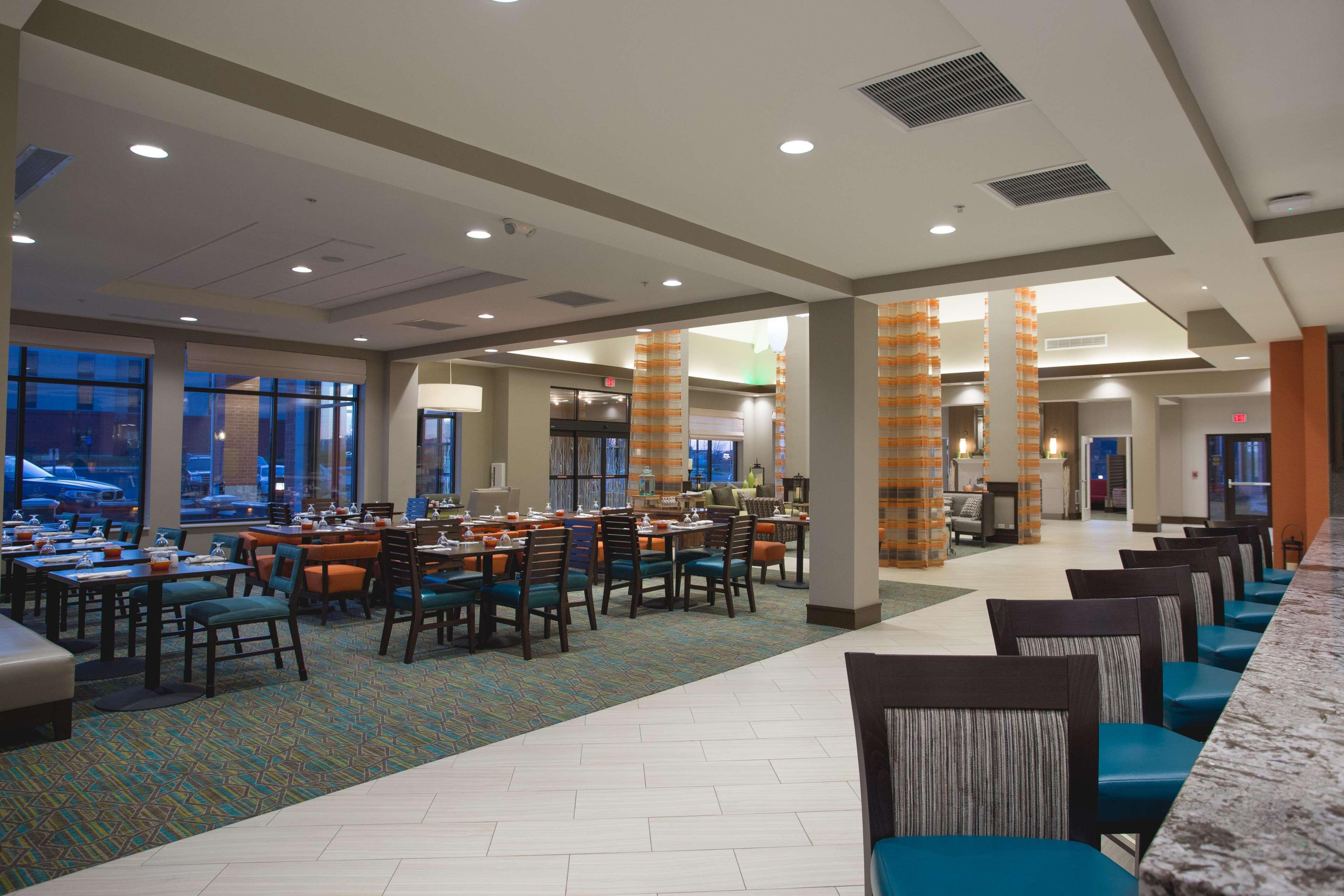 Hilton Garden Inn Bolingbrook I-55 מראה חיצוני תמונה