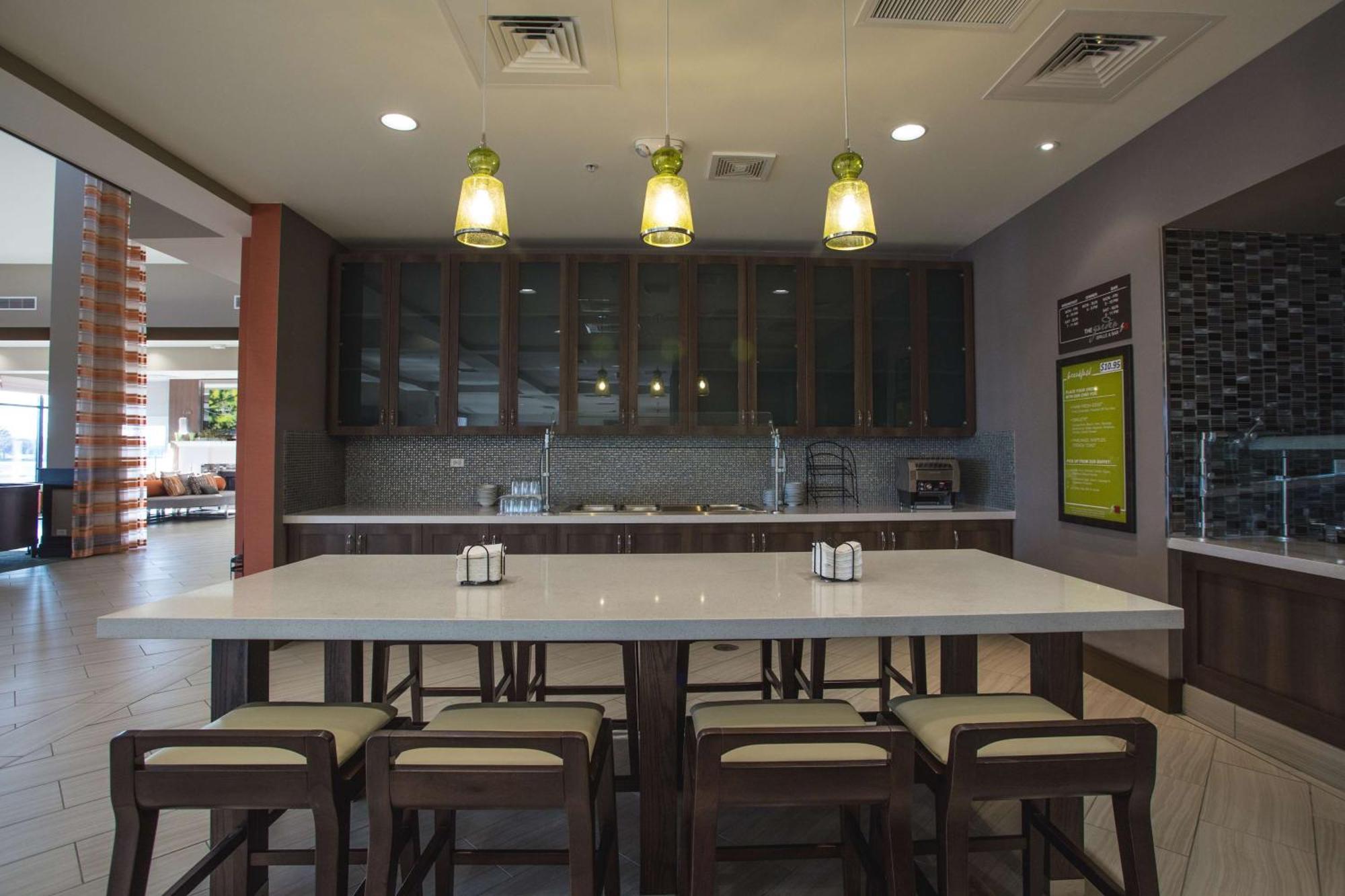 Hilton Garden Inn Bolingbrook I-55 מראה חיצוני תמונה